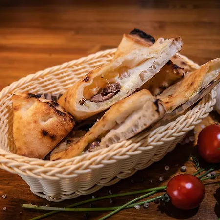 Gasthuis Rodos House 3*