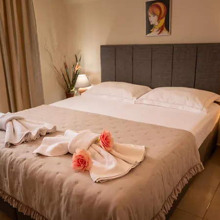 Rodos House 3* Pomorie