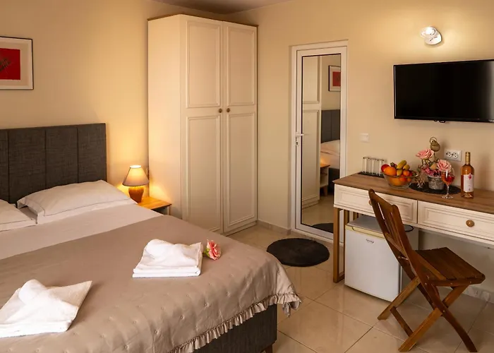 Rodos House 3*