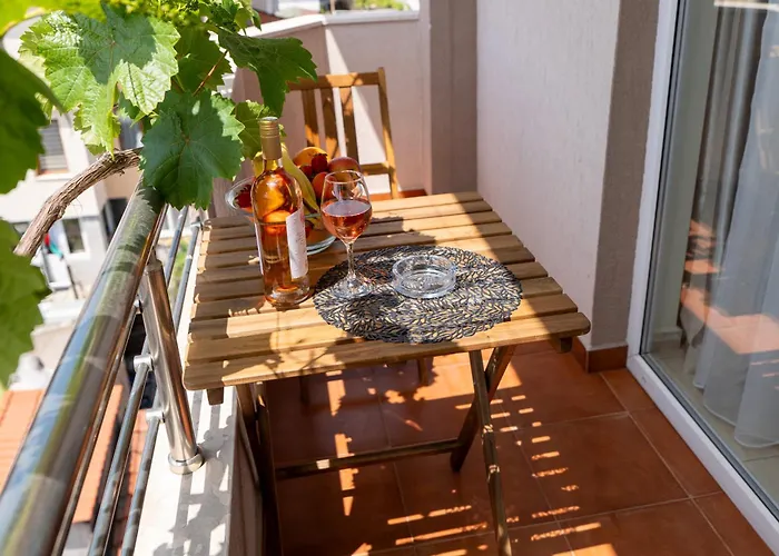 Rodos House Pensión